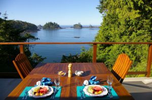 Enjoy a scrumptious oceanfront breakfast in Ucluelet